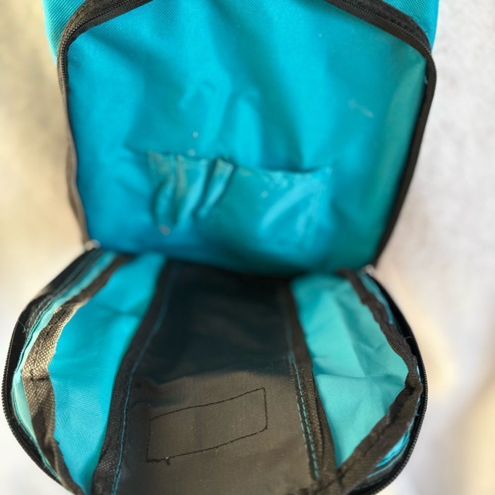 Everest Backpack - Picture 6 of 7